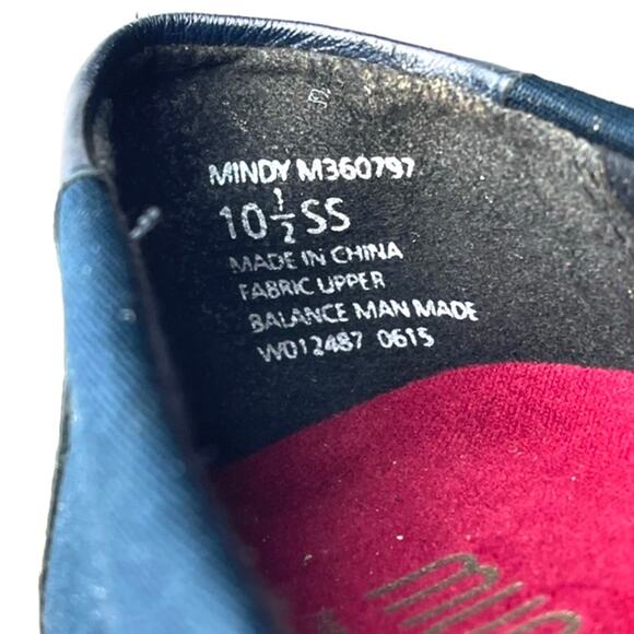 Munro Mindy Wedge Pump Size 10.5 Navy Blue Fabric & Leather Comfort Low Platform - Picture 5 of 14
